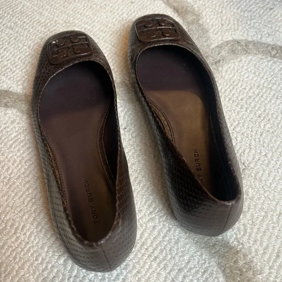 Tory Burch Georgia Square Toe Snake Flats - Size 7.5 - Picture 2 of 4